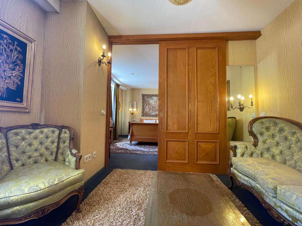 Residence interior